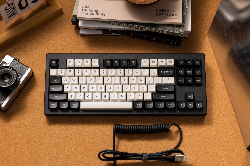 65 vs 60 Keyboard Which Compact Layout Fits You TKL M3 MonsGeek