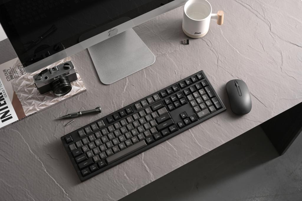 Mechanical vs Membrane Keyboards What's the Real Difference MonsGeek Membrane_Keyboard(1)