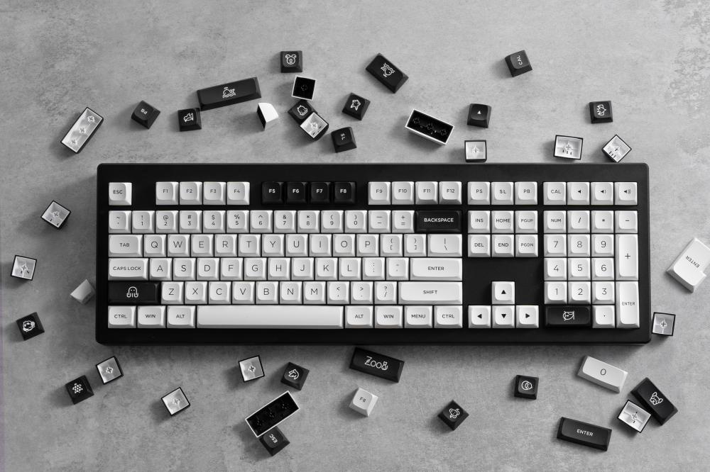 Compact 1800 Keyboard Full-Size M5